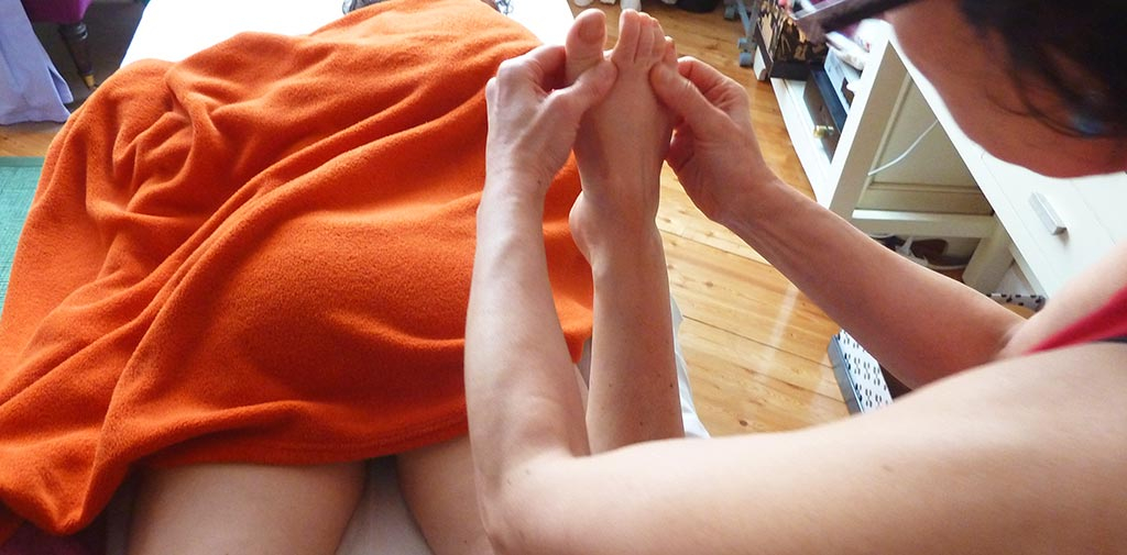 Masaje sonoro con diapasones